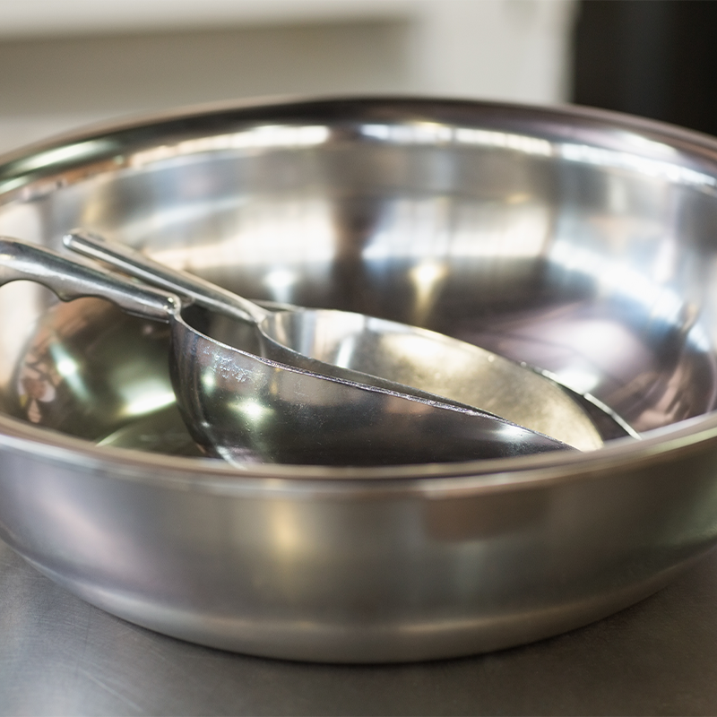 Capoule mixing bowl steel This mixing bowl features a rounded shape with a slightly flared rim, allowing for easy mixing and tossing of ingredients. The steel construction ensures durability and resistance to stains and odors.