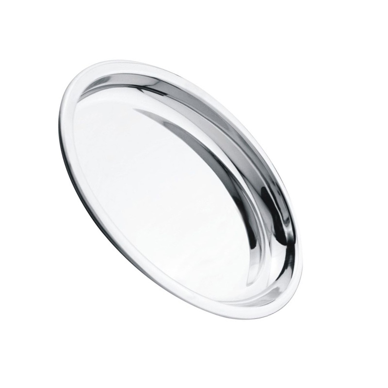 Deep oval plate Deep oval plate with a smooth ceramic surface, ideal for serving large meals or showcasing culinary creations. Its generous depth and elongated shape make it perfect for pasta dishes, salads, or main course presentations.