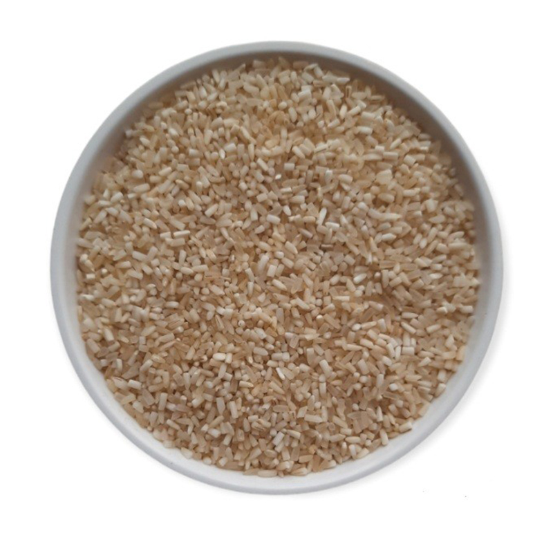 Mogra The grains of Mogra rice are slender and long, with a white color. The image may show a bowl of cooked Mogra rice or a pile of uncooked rice grains. Mogra rice is known for its exquisite fragrance, often compared to the aroma of jasmine flowers.