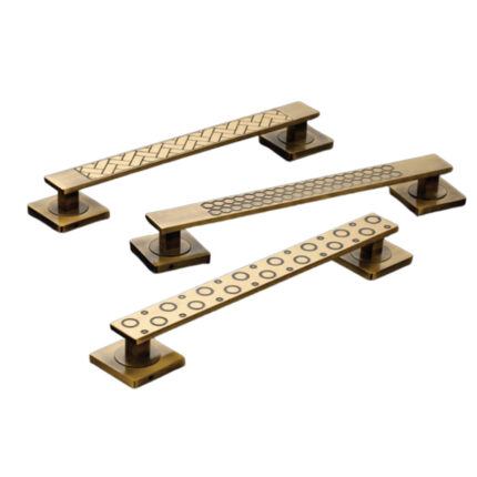 A high-quality hardware accessory designed to add functionality and style to your doors, cabinets, or drawers.